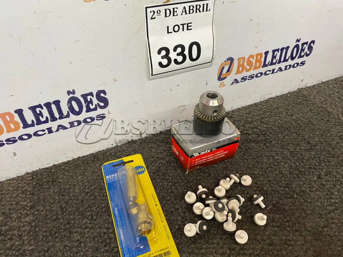 LOTE 330