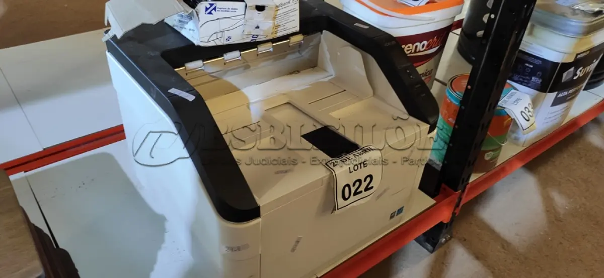LOTE 022 - 01 IMPRESSORA AVISION. (NO ESTADO) ATENÇÃO! FAZER A VISITAÇÃO ANTES DE ARREMATAR, NÃO SABEMOS SE FUNCIONA. LEILÃO NÃO TEM GARANTIA E NEM DEVOLUÇÃO, SUJEITO A POSSÍVEIS AVARIAS VISÍVEIS/OCULTAS E/OU AUSÊNCIA DE COMPONENTES.