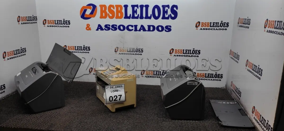 LOTE 027 - 02 SCANNERS’S EPSON E 01 PROTOCOLADORA DE DOCUMENTOS.  (NO ESTADO) ATENÇÃO! FAZER A VISITAÇÃO ANTES DE ARREMATAR, NÃO SABEMOS SE FUNCIONA. LEILÃO NÃO TEM GARANTIA E NEM DEVOLUÇÃO, SUJEITO A POSSÍVEIS AVARIAS VISÍVEIS/OCULTAS E/OU AUSÊNCIA DE COMPONENTES.