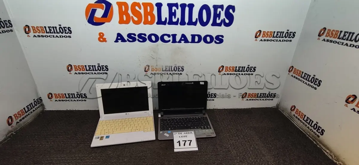 LOTE 177 - 01 NETBOOK ACER E 01 NETBOOK LG SEM FONTES. (NO ESTADO) ATENÇÃO! FAZER A VISITAÇÃO ANTES DE ARREMATAR, NÃO SABEMOS SE FUNCIONA. LEILÃO NÃO TEM GARANTIA E NEM DEVOLUÇÃO, SUJEITO A POSSÍVEIS AVARIAS VISÍVEIS/OCULTAS E/OU AUSÊNCIA DE COMPONENTES.