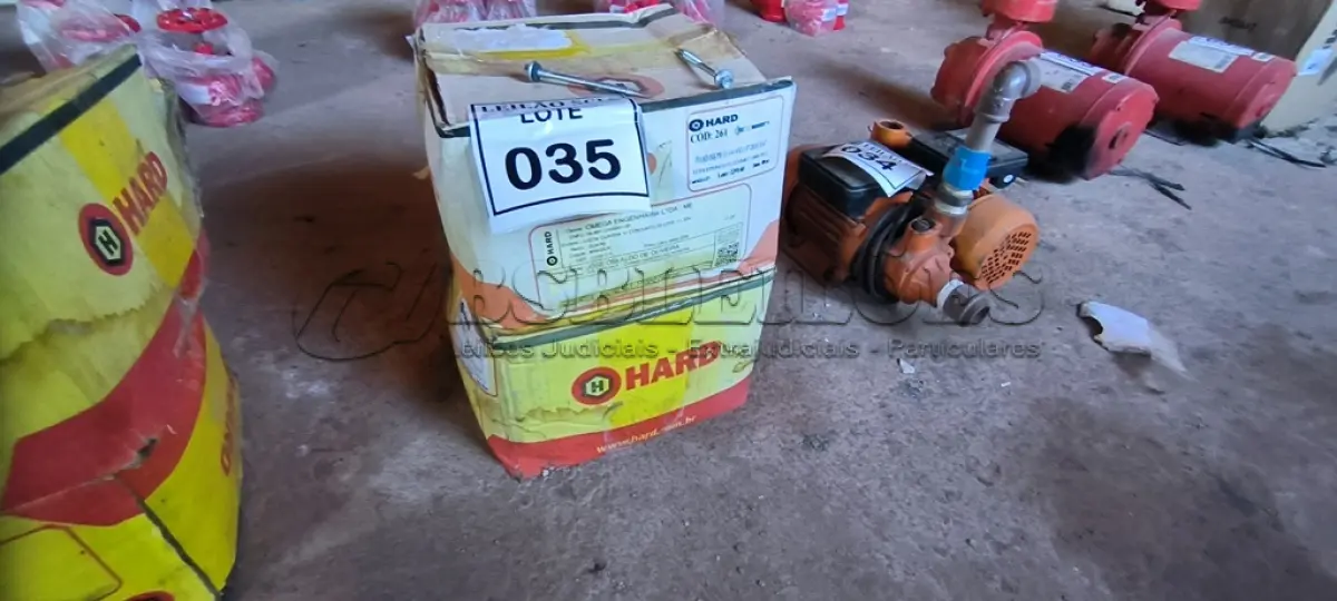 LOTE 035 - 01 LOTE DE PARAFUSOS AUTOBROCANTE PARA TELHADOS.  (NO ESTADO) ATENÇÃO! FAZER A VISITAÇÃO ANTES DE ARREMATAR, NÃO SABEMOS SE FUNCIONA. LEILÃO NÃO TEM GARANTIA E NEM DEVOLUÇÃO, SUJEITO A POSSÍVEIS AVARIAS VISÍVEIS/OCULTAS E/OU AUSÊNCIA DE COMPONENTES.