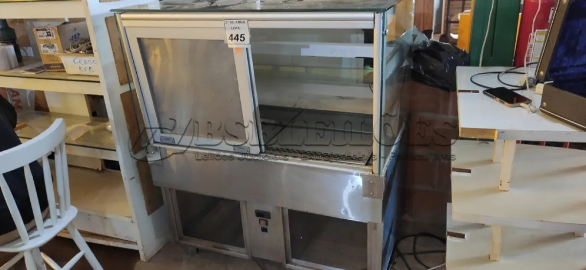 LOTE 445 - 01 ESTUFA QUENTE PARA SALGADOS. (NO ESTADO) ATENÇÃO! FAZER A VISITAÇÃO ANTES DE ARREMATAR, NÃO SABEMOS SE FUNCIONA. LEILÃO NÃO TEM GARANTIA E NEM DEVOLUÇÃO, SUJEITO A POSSÍVEIS AVARIAS VISÍVEIS/OCULTAS E/OU AUSÊNCIA DE COMPONENTES.