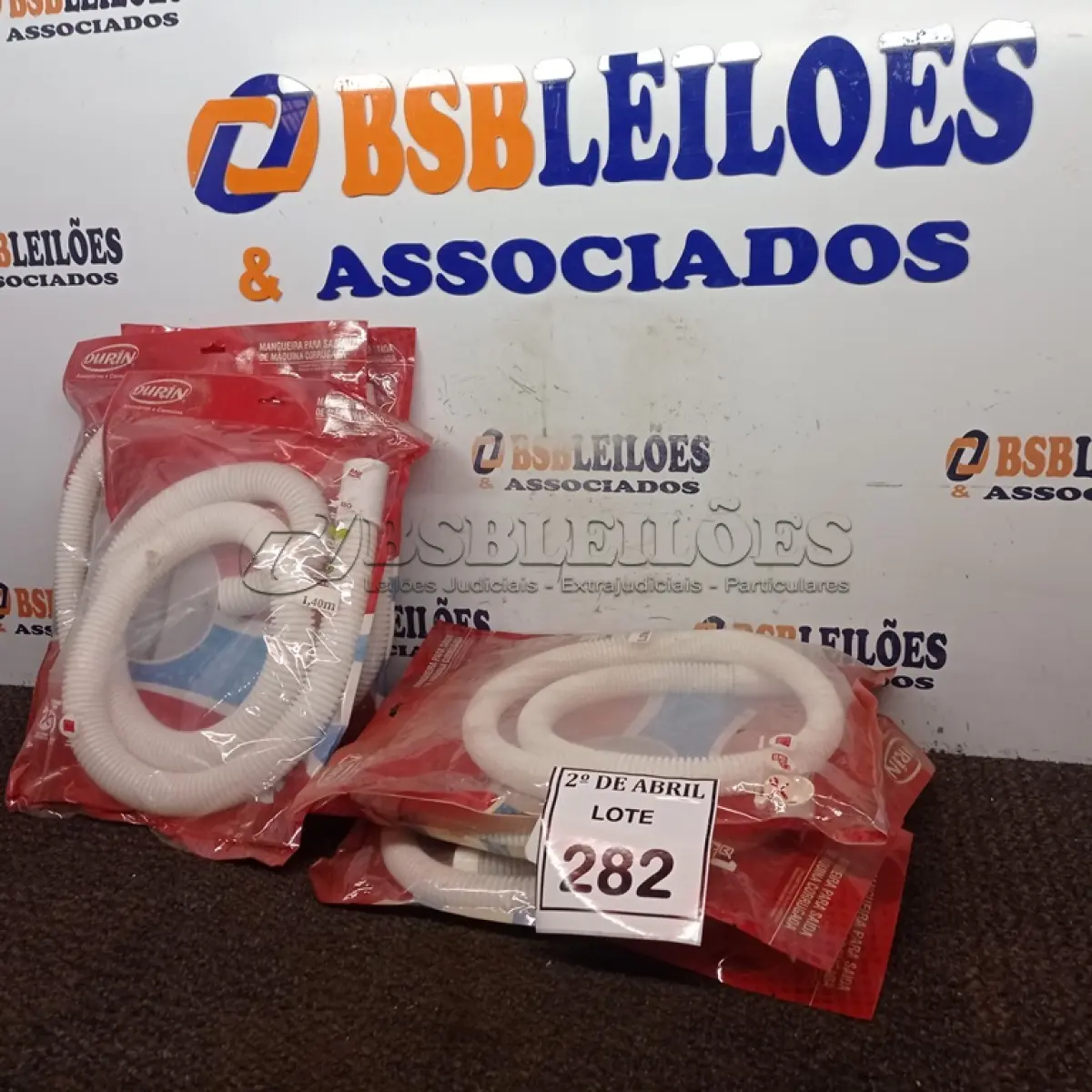 LOTE 282