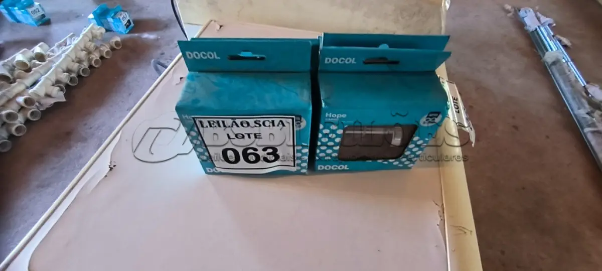 LOTE 063 - 04 CABIDES HOPE DOCOL. (NO ESTADO) ATENÇÃO! FAZER A VISITAÇÃO ANTES DE ARREMATAR, NÃO SABEMOS SE FUNCIONA. LEILÃO NÃO TEM GARANTIA E NEM DEVOLUÇÃO, SUJEITO A POSSÍVEIS AVARIAS VISÍVEIS/OCULTAS E/OU AUSÊNCIA DE COMPONENTES.