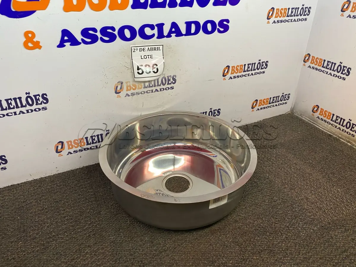 LOTE 506 - 01 CUBA REDONDA EM INOX Nº 38 430 FIT. (NO ESTADO) ATENÇÃO! FAZER A VISITAÇÃO ANTES DE ARREMATAR, NÃO SABEMOS SE FUNCIONA. LEILÃO NÃO TEM GARANTIA E NEM DEVOLUÇÃO, SUJEITO A POSSÍVEIS AVARIAS VISÍVEIS/OCULTAS E/OU AUSÊNCIA DE COMPONENTES.