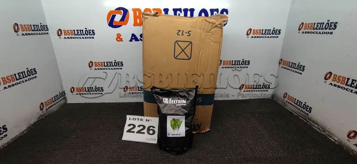 LOTE 226 - 09 - SEMENTES HORTALIÇAS QUIABO SANTA CRUZ FELTRIN 1KG (NO ESTADO, NÃO SABEMOS SE FUNCIONA. LEILÃO NÃO TEM GARANTIA E NEM DEVOLUÇÃO, SUJEITO A POSSÍVEIS AVARIAS VISÍVEIS/OCULTAS E/OU AUSÊNCIA DE COMPONENTES)