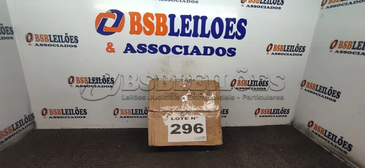 LOTE 296 - 20 - CINTAS LIXAS PARA MAKITA 610X100 LARGA GRAO40 (NO ESTADO, NÃO SABEMOS SE FUNCIONA. LEILÃO NÃO TEM GARANTIA E NEM DEVOLUÇÃO, SUJEITO A POSSÍVEIS AVARIAS VISÍVEIS/OCULTAS E/OU AUSÊNCIA DE COMPONENTES)