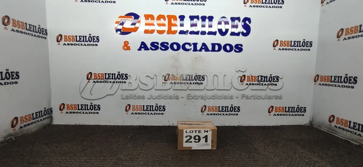 LOTE 291 - 10 - PORCAS TUCHO RODA TRATOR MASSEY 897758 (NO ESTADO, NÃO SABEMOS SE FUNCIONA. LEILÃO NÃO TEM GARANTIA E NEM DEVOLUÇÃO, SUJEITO A POSSÍVEIS AVARIAS VISÍVEIS/OCULTAS E/OU AUSÊNCIA DE COMPONENTES)