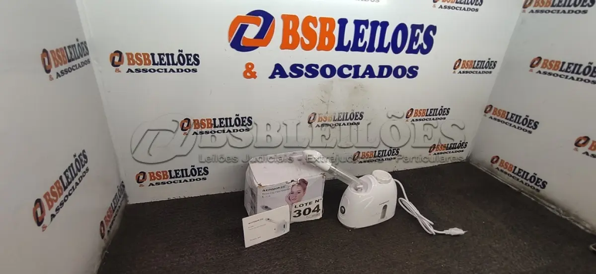 LOTE 304 - 01 - MAQUINA SPA FACIAL VAPOR LIMPEZA PROFUNDA DA PELE MANTEM UMIDADE ACNE E CRAVOS 110V (NO ESTADO, NÃO SABEMOS SE FUNCIONA. LEILÃO NÃO TEM GARANTIA E NEM DEVOLUÇÃO, SUJEITO A POSSÍVEIS AVARIAS VISÍVEIS/OCULTAS E/OU AUSÊNCIA DE COMPONENTES)