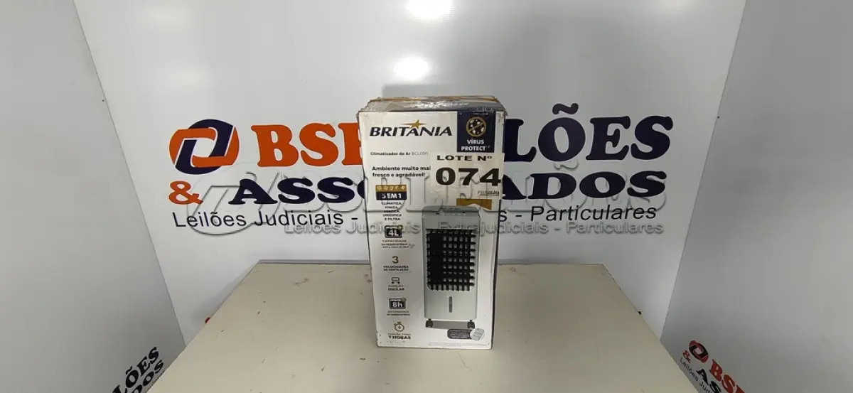 LOTE 074 - 01 - CLIMATIZADOR DE AR BRITÂNIA 5 EM 1 BCL05FI 127VOLTS (NO ESTADO, NÃO SABEMOS SE FUNCIONA. LEILÃO NÃO TEM GARANTIA E NEM DEVOLUÇÃO, SUJEITO A POSSÍVEIS AVARIAS VISÍVEIS/OCULTAS E/OU AUSÊNCIA DE COMPONENTES)