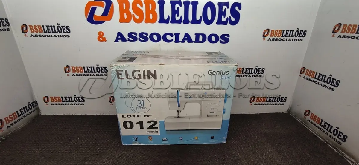 LOTE 012 - 01 - MÁQUINA DE COSTURA ELGIN JX-4035 GENIUS PLUS 31 PONTOS 220VOLTS (NO ESTADO, NÃO SABEMOS SE FUNCIONA. LEILÃO NÃO TEM GARANTIA E NEM DEVOLUÇÃO, SUJEITO A POSSÍVEIS AVARIAS VISÍVEIS/OCULTAS E/OU AUSÊNCIA DE COMPONENTES)