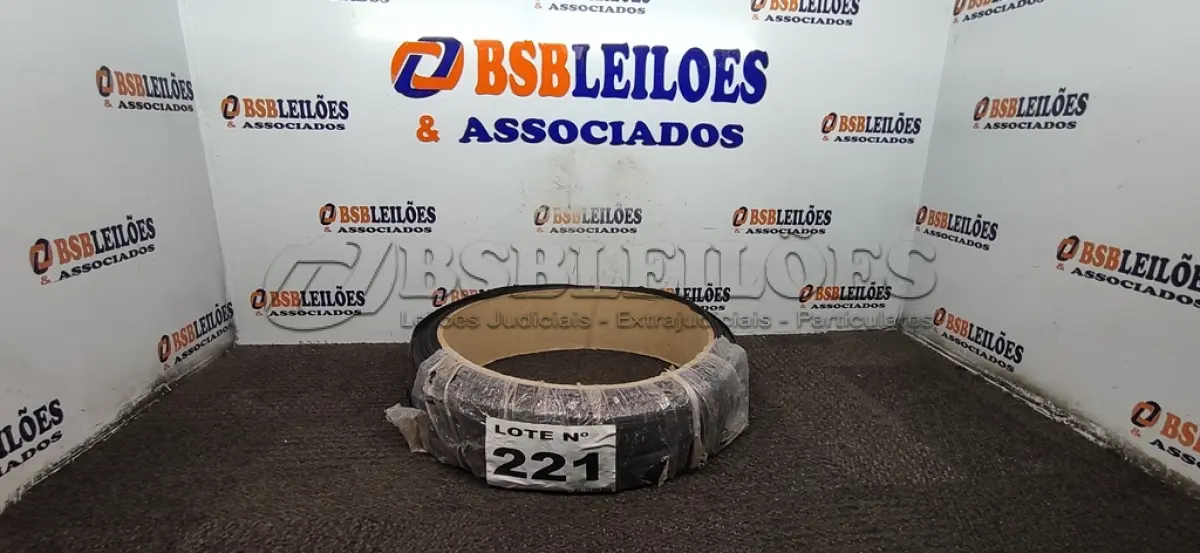 LOTE 221 - 01 - ROLO DE FITA DE ARQUEAR (NO ESTADO, NÃO SABEMOS SE FUNCIONA. LEILÃO NÃO TEM GARANTIA E NEM DEVOLUÇÃO, SUJEITO A POSSÍVEIS AVARIAS VISÍVEIS/OCULTAS E/OU AUSÊNCIA DE COMPONENTES)