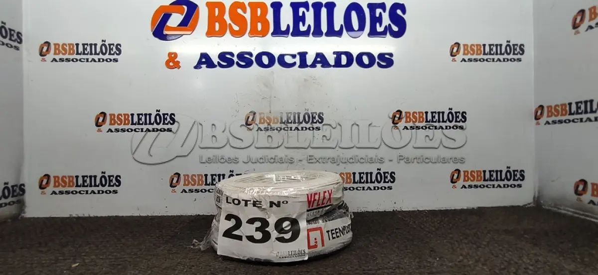 LOTE 239 - 02 - CABOS FLEXÍVEL 1X2,5MM 100MT 750V TEENFLEX (NO ESTADO, NÃO SABEMOS SE FUNCIONA. LEILÃO NÃO TEM GARANTIA E NEM DEVOLUÇÃO, SUJEITO A POSSÍVEIS AVARIAS VISÍVEIS/OCULTAS E/OU AUSÊNCIA DE COMPONENTES)
