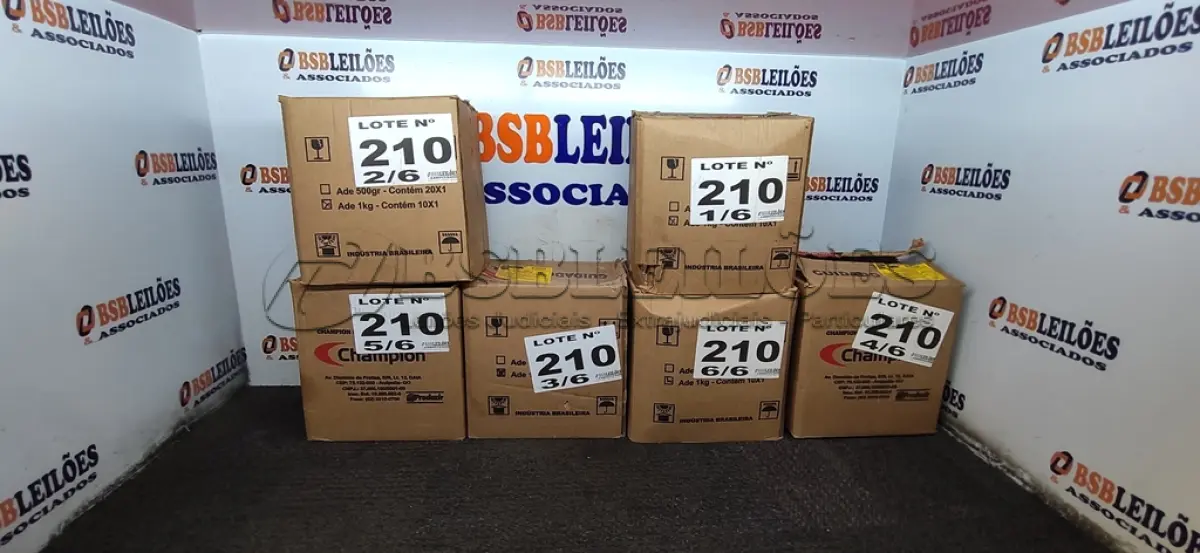 LOTE 210 - 60 - SUPLEMENTOS MINERAL ADE PO CHAMPION 1KG (NO ESTADO, NÃO SABEMOS SE FUNCIONA. LEILÃO NÃO TEM GARANTIA E NEM DEVOLUÇÃO, SUJEITO A POSSÍVEIS AVARIAS VISÍVEIS/OCULTAS E/OU AUSÊNCIA DE COMPONENTES)