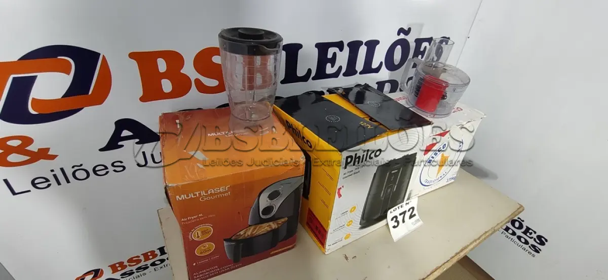 LOTE 372 - 03 - FRITADEIRAS SEM ÓLEO AIR FRYER (NO ESTADO, NÃO SABEMOS SE FUNCIONA. LEILÃO NÃO TEM GARANTIA E NEM DEVOLUÇÃO, SUJEITO A POSSÍVEIS AVARIAS VISÍVEIS/OCULTAS E/OU AUSÊNCIA DE COMPONENTES)