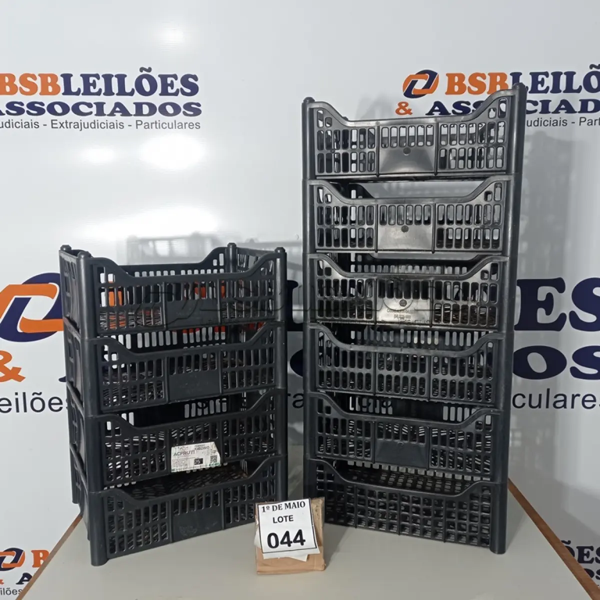 LOTE 044 - 10 CESTAS ORGANIZADORAS. (NO ESTADO) ATENÇÃO! FAZER A VISITAÇÃO ANTES DE ARREMATAR, NÃO SABEMOS SE FUNCIONA. LEILÃO NÃO TEM GARANTIA E NEM DEVOLUÇÃO, SUJEITO A POSSÍVEIS AVARIAS VISÍVEIS/OCULTAS E/OU AUSÊNCIA DE COMPONENTES.