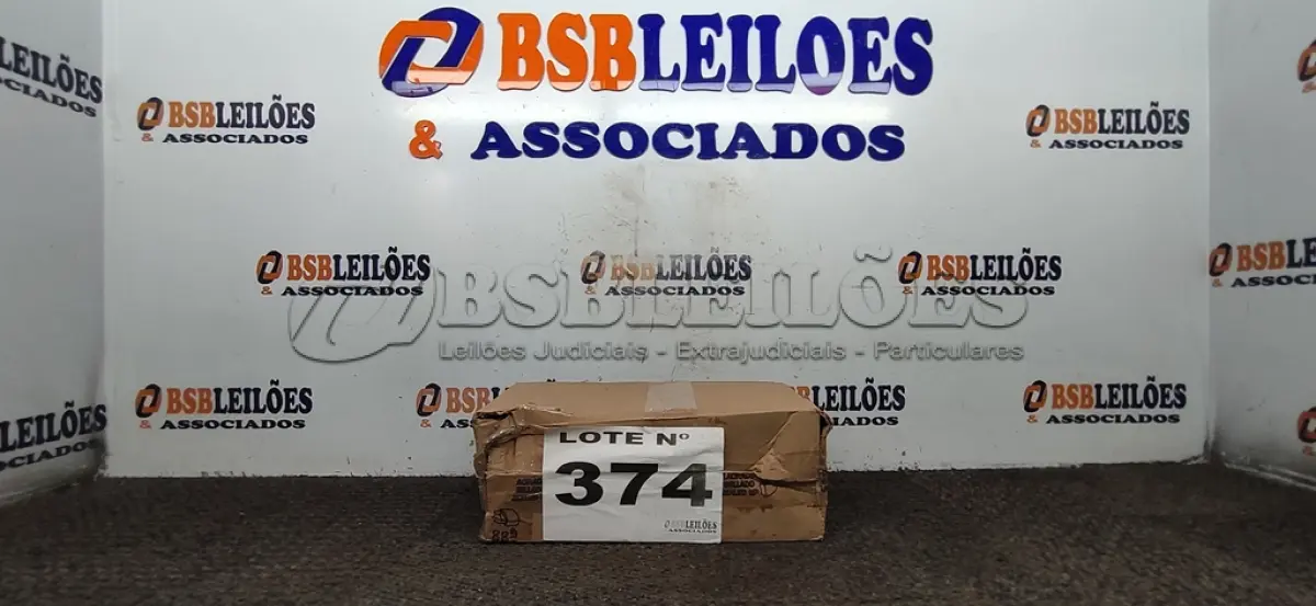 LOTE 374 - 15 - DRIVER TASCHIBRA P/ PAINEL LED 32W AUTOVOLT (NO ESTADO, NÃO SABEMOS SE FUNCIONA. LEILÃO NÃO TEM GARANTIA E NEM DEVOLUÇÃO, SUJEITO A POSSÍVEIS AVARIAS VISÍVEIS/OCULTAS E/OU AUSÊNCIA DE COMPONENTES)