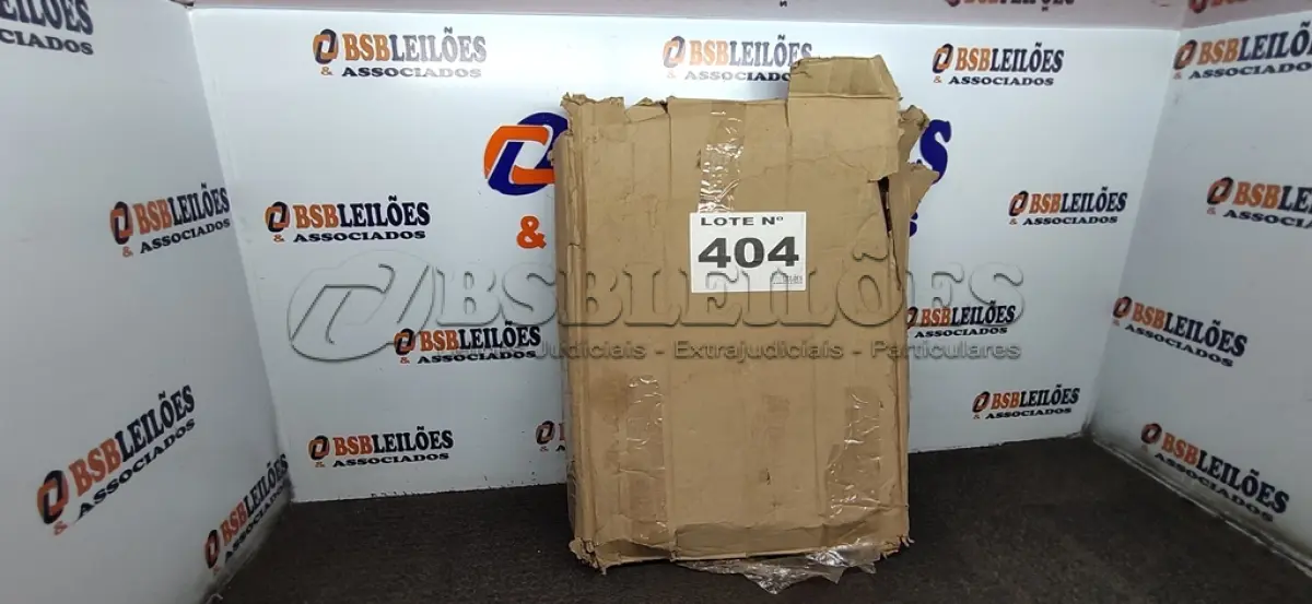 LOTE 404 - 01 - PORTA DE PASSAGEM PARA CACHORROS EM ALUMINIO (NO ESTADO, NÃO SABEMOS SE FUNCIONA. LEILÃO NÃO TEM GARANTIA E NEM DEVOLUÇÃO, SUJEITO A POSSÍVEIS AVARIAS VISÍVEIS/OCULTAS E/OU AUSÊNCIA DE COMPONENTES)