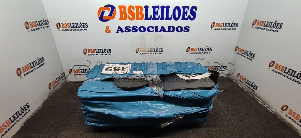 LOTE 359 - 01 - FOGÃO PORTÁTIL 3 BOCAS A LENHA CAMPEIRO (NO ESTADO, NÃO SABEMOS SE FUNCIONA. LEILÃO NÃO TEM GARANTIA E NEM DEVOLUÇÃO, SUJEITO A POSSÍVEIS AVARIAS VISÍVEIS/OCULTAS E/OU AUSÊNCIA DE COMPONENTES)