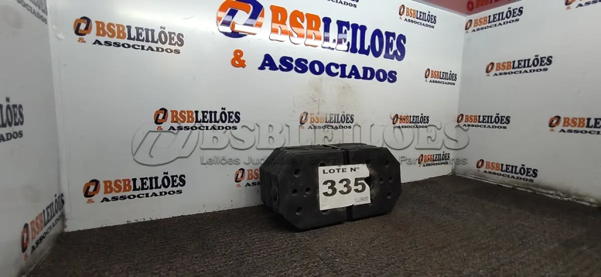 LOTE 335 - 03 - PESOS TIJOLINHO MUSCULAÇÃO (NO ESTADO, NÃO SABEMOS SE FUNCIONA. LEILÃO NÃO TEM GARANTIA E NEM DEVOLUÇÃO, SUJEITO A POSSÍVEIS AVARIAS VISÍVEIS/OCULTAS E/OU AUSÊNCIA DE COMPONENTES)