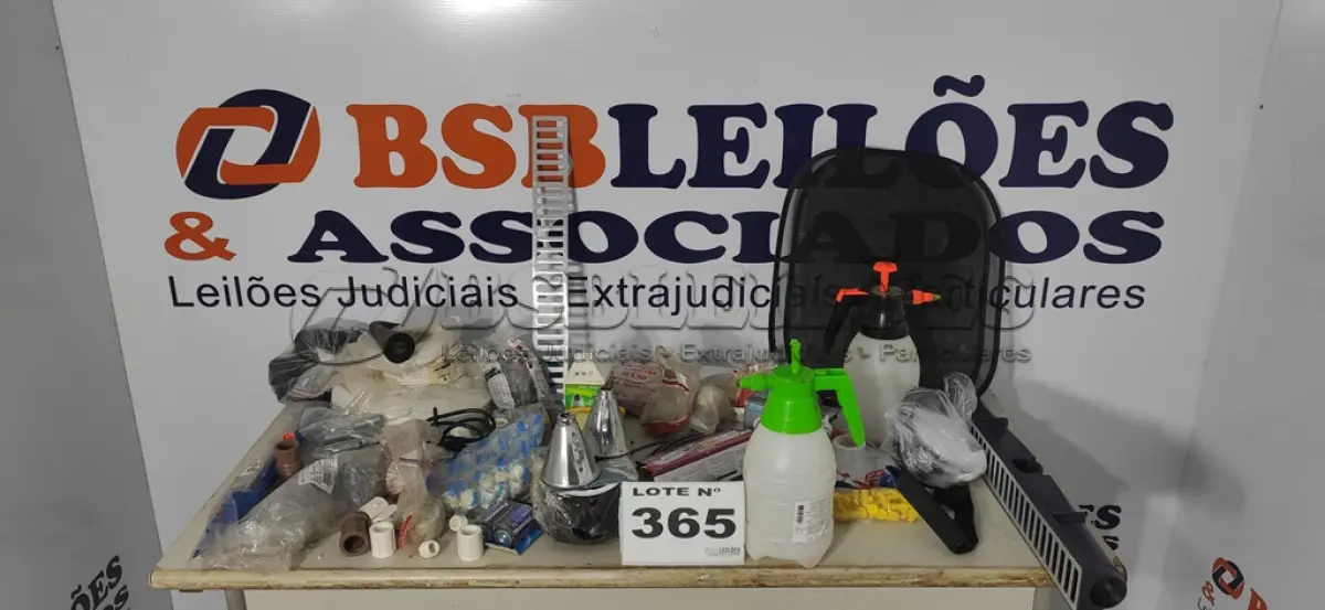 LOTE 365 - 01 – ÍTENS DIVERSOS (NO ESTADO, NÃO SABEMOS SE FUNCIONA. LEILÃO NÃO TEM GARANTIA E NEM DEVOLUÇÃO, SUJEITO A POSSÍVEIS AVARIAS VISÍVEIS/OCULTAS E/OU AUSÊNCIA DE COMPONENTES)