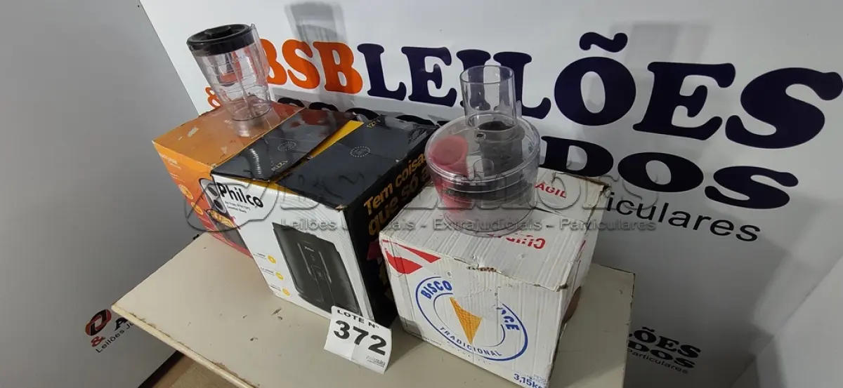 LOTE 372 - 03 - FRITADEIRAS SEM ÓLEO AIR FRYER (NO ESTADO, NÃO SABEMOS SE FUNCIONA. LEILÃO NÃO TEM GARANTIA E NEM DEVOLUÇÃO, SUJEITO A POSSÍVEIS AVARIAS VISÍVEIS/OCULTAS E/OU AUSÊNCIA DE COMPONENTES)