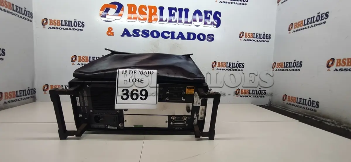 LOTE 369 - 01 APARELHO ANALISADOR DE COMUNICAÇÃO FIREBERD 6000.  (NO ESTADO) ATENÇÃO! FAZER A VISITAÇÃO ANTES DE ARREMATAR, NÃO SABEMOS SE FUNCIONA. LEILÃO NÃO TEM GARANTIA E NEM DEVOLUÇÃO, SUJEITO A POSSÍVEIS AVARIAS VISÍVEIS/OCULTAS E/OU AUSÊNCIA DE COMPONENTES.