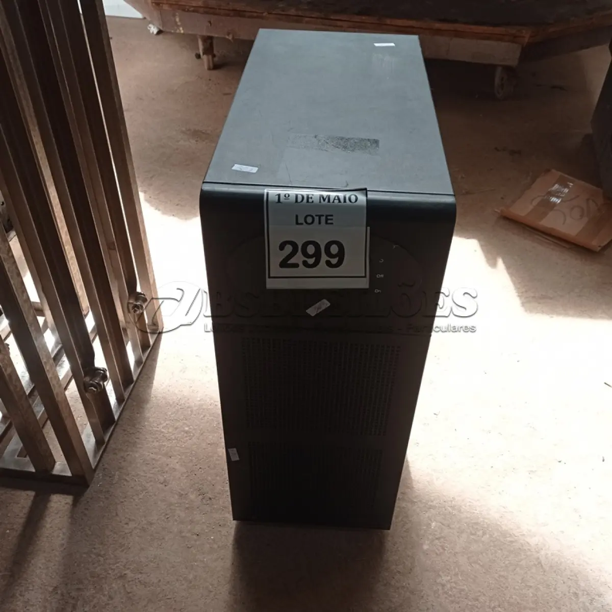 LOTE 299