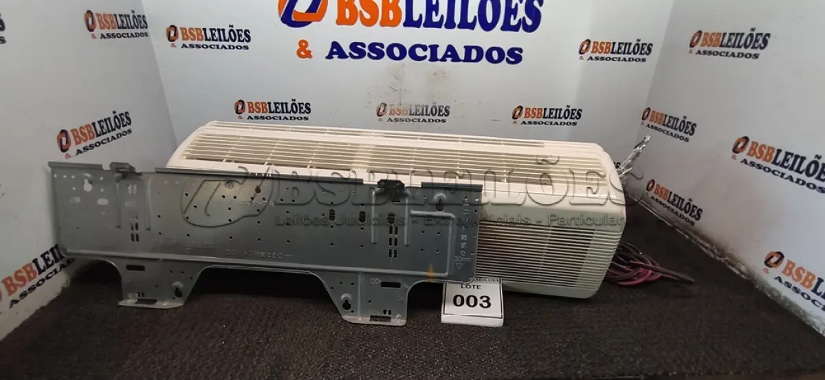 LOTE 003 - 01 EVAPORADORA TRANE. (NO ESTADO EM QUE SE ENCONTRA. SUJEITO A AVARIAS OCULTAS/VISÍVEIS.) AV9702W