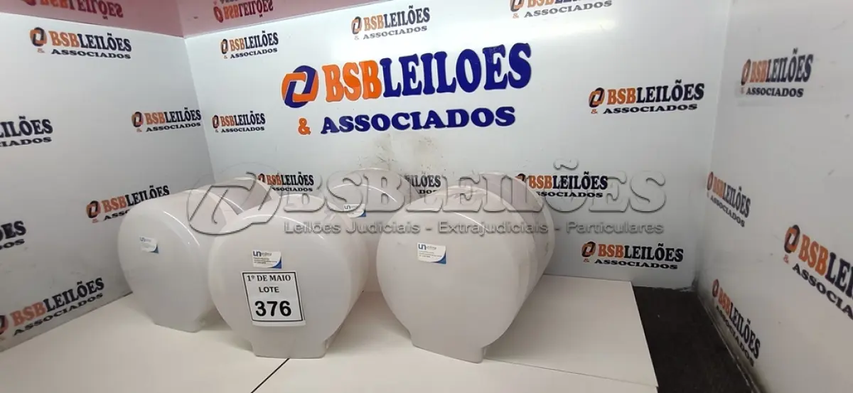 LOTE 376 - 06 DISPENSES DE PAPEL. (NO ESTADO) ATENÇÃO! FAZER A VISITAÇÃO ANTES DE ARREMATAR, NÃO SABEMOS SE FUNCIONA. LEILÃO NÃO TEM GARANTIA E NEM DEVOLUÇÃO, SUJEITO A POSSÍVEIS AVARIAS VISÍVEIS/OCULTAS E/OU AUSÊNCIA DE COMPONENTES.