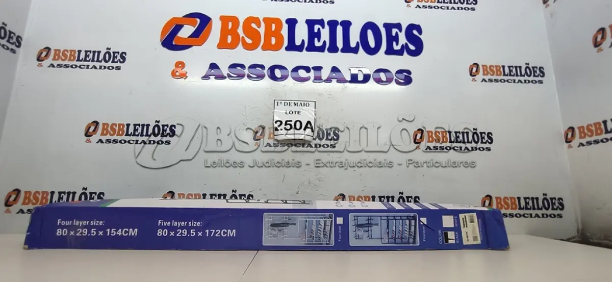 LOTE 250 - 01 SAPATEIRA ARARA 16 PARES DE SAPATOS COM PORTA OBJETOS 8 GANCHOS PRATELEIRA 4 ANDARES TAMANHO 172ACM 80LCM 29.5ECM  (NOVO) (NO ESTADO) ATENÇÃO! FAZER A VISITAÇÃO ANTES DE ARREMATAR, NÃO SABEMOS SE FUNCIONA. LEILÃO NÃO TEM GARANTIA E NEM DEVOLUÇÃO, SUJEITO A POSSÍVEIS AVARIAS VISÍVEIS/OCULTAS E/OU AUSÊNCIA DE COMPONENTES.