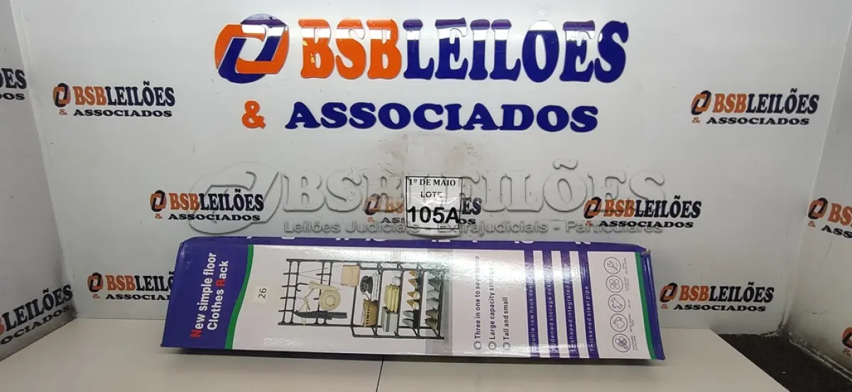 LOTE 105 - 01 SAPATEIRA ARARA 16 PARES DE SAPATOS COM PORTA OBJETOS 8 GANCHOS PRATELEIRA 4 ANDARES TAMANHO 1.72ACM 0.80LCM 0.29.5ECM  (NOVO) (NO ESTADO) ATENÇÃO! FAZER A VISITAÇÃO ANTES DE ARREMATAR, NÃO SABEMOS SE FUNCIONA. LEILÃO NÃO TEM GARANTIA E NEM DEVOLUÇÃO, SUJEITO A POSSÍVEIS AVARIAS VISÍVEIS/OCULTAS E/OU AUSÊNCIA DE COMPONENTES.