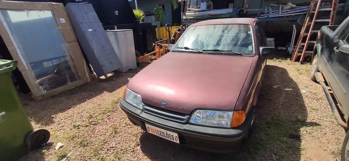 01 GM/MONZA GL A GASOLINA; NA COR VERMELHA; ANO 1994. (NO ESTADO)