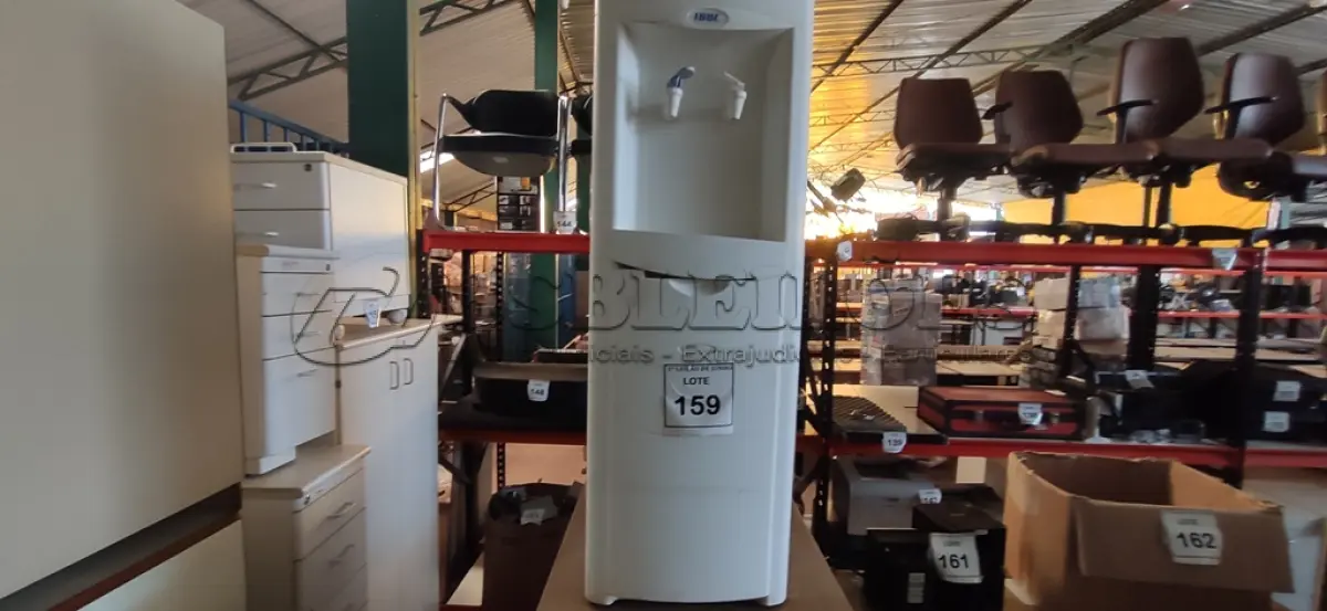 LOTE 159 - 01 PURIFICADOR DE ÁGUA PARA GARRAFÃO MARCA IBBL. (NO ESTADO) ATENÇÃO! FAZER A VISITAÇÃO ANTES DE ARREMATAR, NÃO SABEMOS SE FUNCIONA, LEILÃO NÃO TEM GARANTIA E NEM DEVOLUÇÃO, SUJEITO A POSSÍVEIS AVARIAS VISÍVEIS/OCULTAS E/OU AUSÊNCIA DE COMPONENTES.