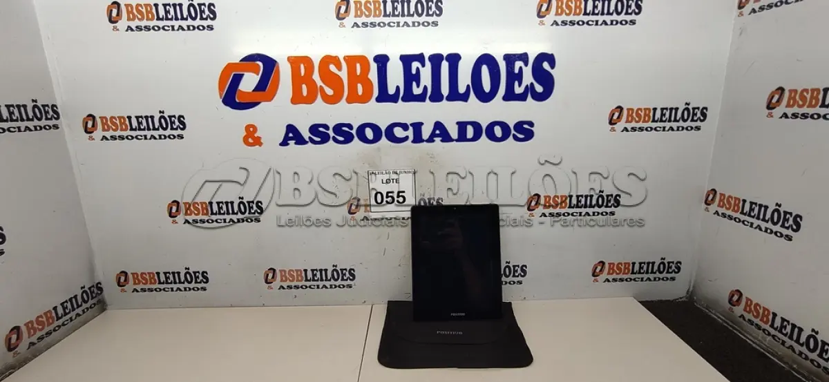 LOTE 055 - 01 TABLET SEM FONTE COM CASE MARCA POSITIVO. (NO ESTADO) ATENÇÃO! FAZER A VISITAÇÃO ANTES DE ARREMATAR, NÃO SABEMOS SE FUNCIONA, LEILÃO NÃO TEM GARANTIA E NEM DEVOLUÇÃO, SUJEITO A POSSÍVEIS AVARIAS VISÍVEIS/OCULTAS E/OU AUSÊNCIA DE COMPONENTES.