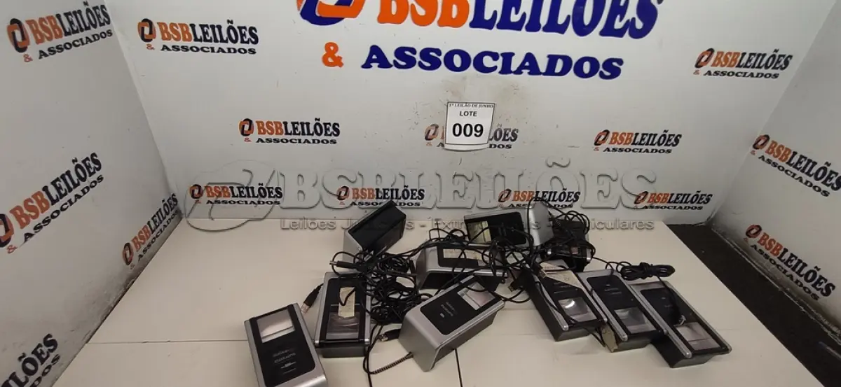 LOTE 009 - 10 LEITORES BIOMÉTRICOS. ATENÇÃO! FAZER A VISITAÇÃO ANTES DE ARREMATAR, NÃO SABEMOS SE FUNCIONA, LEILÃO NÃO TEM GARANTIA E NEM DEVOLUÇÃO, SUJEITO A POSSÍVEIS AVARIAS VISÍVEIS/OCULTAS E/OU AUSÊNCIA DE COMPONENTES.