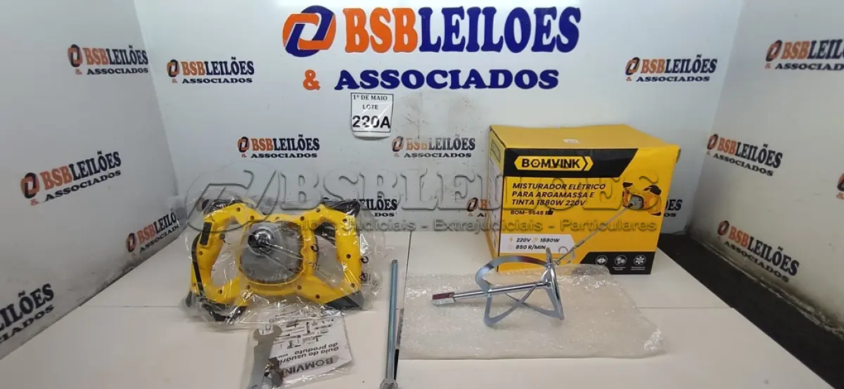 LOTE 220