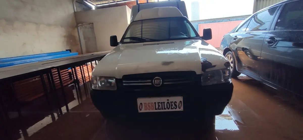 01 FIORINO  1.3 FLEX COM TRASEIRA ISOLADA TERMICAMENTE 1; ANO 2010/11 . (NO ESTADO)