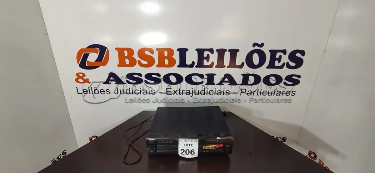 LOTE 206