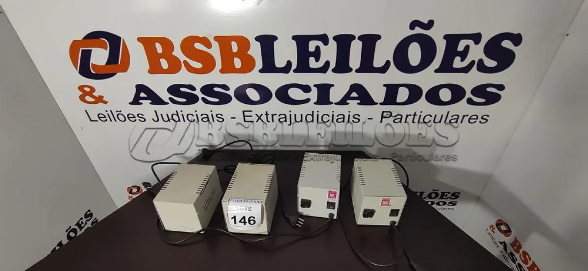 LOTE 146 - 04 TRANSFORMADORES DE 1.5 KVA. (NO ESTADO) ATENÇÃO! FAZER A VISITAÇÃO ANTES DE ARREMATAR, NÃO SABEMOS SE FUNCIONA, LEILÃO NÃO TEM GARANTIA E NEM DEVOLUÇÃO, SUJEITO A POSSÍVEIS AVARIAS VISÍVEIS/OCULTAS E/OU AUSÊNCIA DE COMPONENTES.