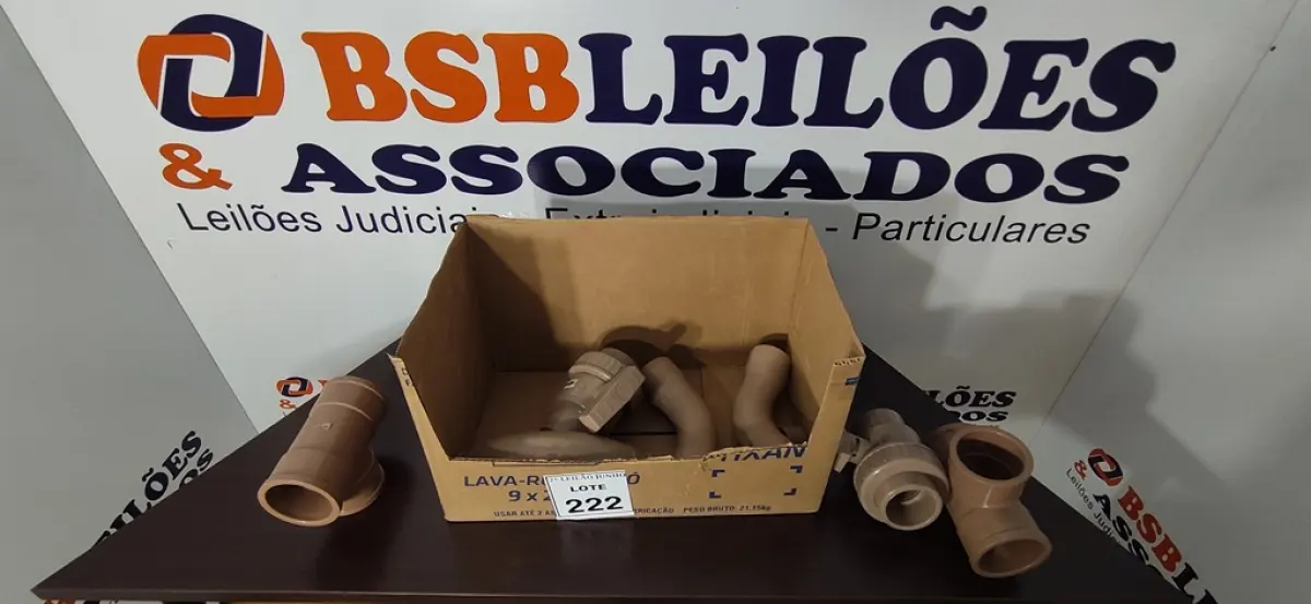 01 LOTE COM CONEXÕES HIDRÁULICAS MEDIDAS DIVERSAS. (NO ESTADO) ATENÇÃO! FAZER A VISITAÇÃO ANTES DE ARREMATAR, NÃO SABEMOS SE FUNCIONA, LEILÃO NÃO TEM GARANTIA E NEM DEVOLUÇÃO, SUJEITO A POSSÍVEIS AVARIAS VISÍVEIS/OCULTAS E/OU AUSÊNCIA DE COMPONENTES.