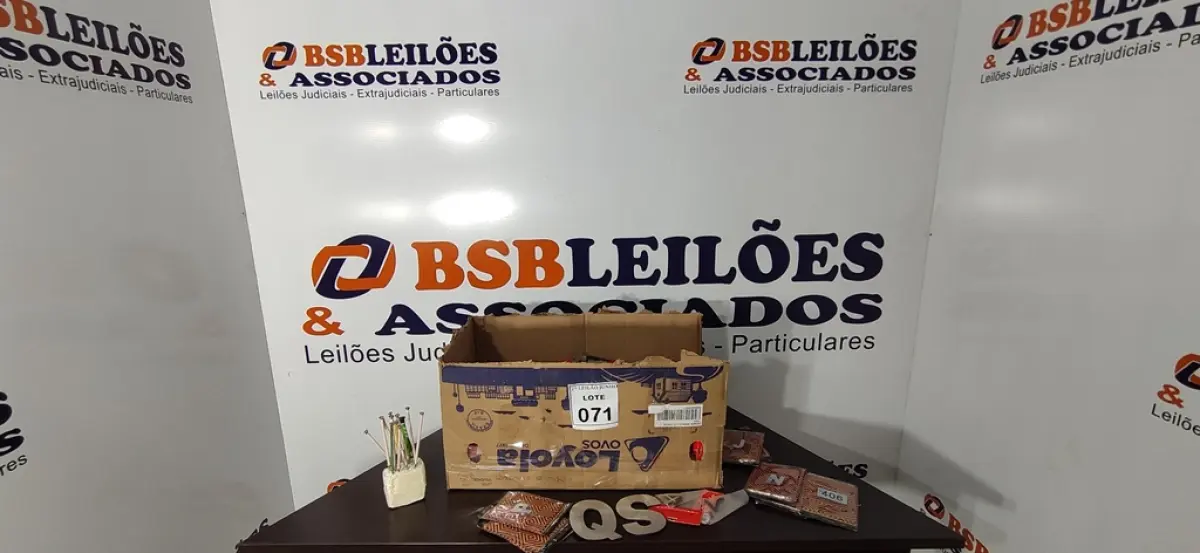 01 LOTE COM GRANDE QUANTIDADE DE NÚMEROS RESIDENCIAL TAMANHOS DIVERSOS. (NO ESTADO) ATENÇÃO! FAZER A VISITAÇÃO ANTES DE ARREMATAR, NÃO SABEMOS SE FUNCIONA, LEILÃO NÃO TEM GARANTIA E NEM DEVOLUÇÃO, SUJEITO A POSSÍVEIS AVARIAS VISÍVEIS/OCULTAS E/OU AUSÊNCIA DE COMPONENTES.