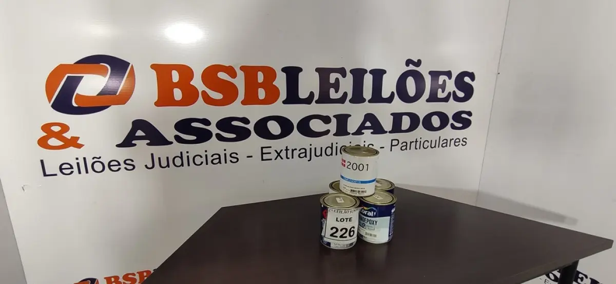 03 CATALIZADORES PARA ESMALTE SINTÉTICO DE 640ML MARCA CORAL, 01 ADESIVO PARA LAMINAÇÃO 900ML E 01 BATIDA DE PEDRA BRANCO 900ML MARCA 2001. (NO ESTADO) ATENÇÃO! FAZER A VISITAÇÃO ANTES DE ARREMATAR, NÃO SABEMOS SE FUNCIONA, LEILÃO NÃO TEM GARANTIA E NEM DEVOLUÇÃO, SUJEITO A POSSÍVEIS AVARIAS VISÍVEIS/OCULTAS E/OU AUSÊNCIA DE COMPONENTES.