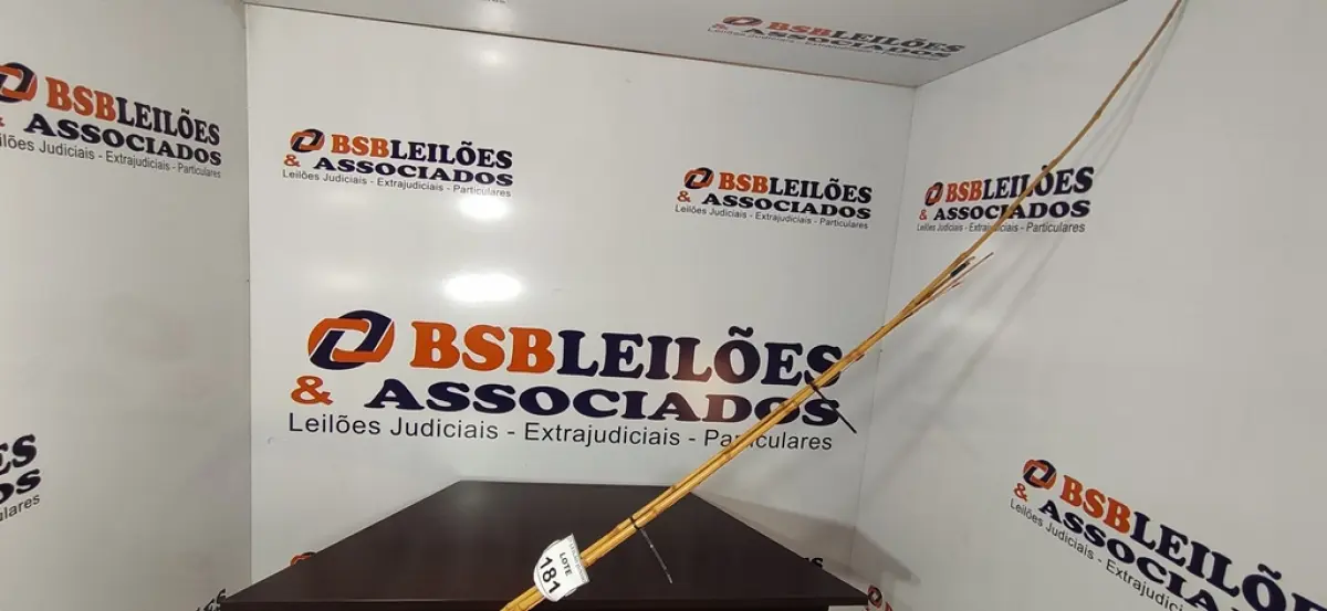 05 VARAS DE BAMBU. (NO ESTADO) ATENÇÃO! FAZER A VISITAÇÃO ANTES DE ARREMATAR, NÃO SABEMOS SE FUNCIONA, LEILÃO NÃO TEM GARANTIA E NEM DEVOLUÇÃO, SUJEITO A POSSÍVEIS AVARIAS VISÍVEIS/OCULTAS E/OU AUSÊNCIA DE COMPONENTES.