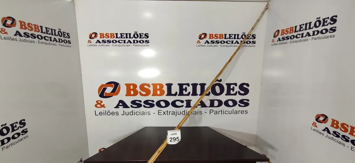 05 VARAS DE BAMBU. (NO ESTADO) ATENÇÃO! FAZER A VISITAÇÃO ANTES DE ARREMATAR, NÃO SABEMOS SE FUNCIONA, LEILÃO NÃO TEM GARANTIA E NEM DEVOLUÇÃO, SUJEITO A POSSÍVEIS AVARIAS VISÍVEIS/OCULTAS E/OU AUSÊNCIA DE COMPONENTES.