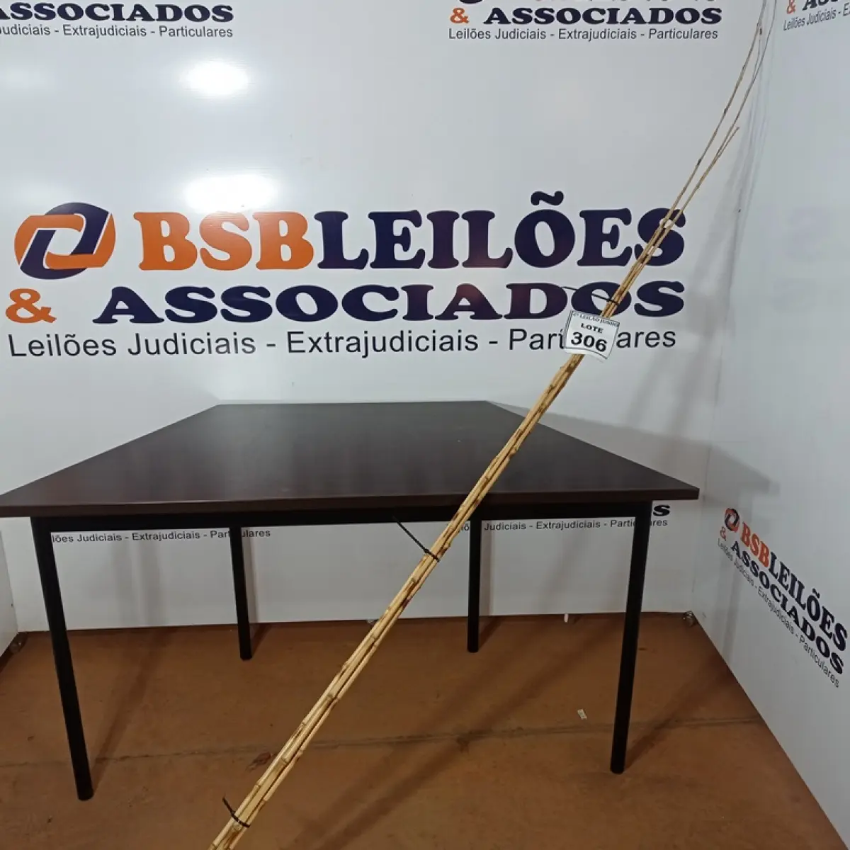 05 VARAS DE BAMBU. (NO ESTADO) ATENÇÃO! FAZER A VISITAÇÃO ANTES DE ARREMATAR, NÃO SABEMOS SE FUNCIONA, LEILÃO NÃO TEM GARANTIA E NEM DEVOLUÇÃO, SUJEITO A POSSÍVEIS AVARIAS VISÍVEIS/OCULTAS E/OU AUSÊNCIA DE COMPONENTES.