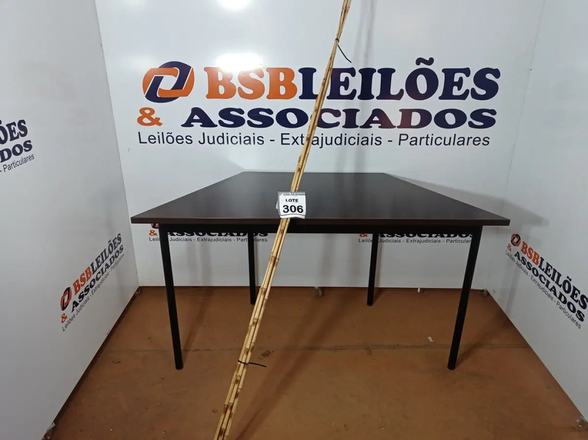 05 VARAS DE BAMBU. (NO ESTADO) ATENÇÃO! FAZER A VISITAÇÃO ANTES DE ARREMATAR, NÃO SABEMOS SE FUNCIONA, LEILÃO NÃO TEM GARANTIA E NEM DEVOLUÇÃO, SUJEITO A POSSÍVEIS AVARIAS VISÍVEIS/OCULTAS E/OU AUSÊNCIA DE COMPONENTES.