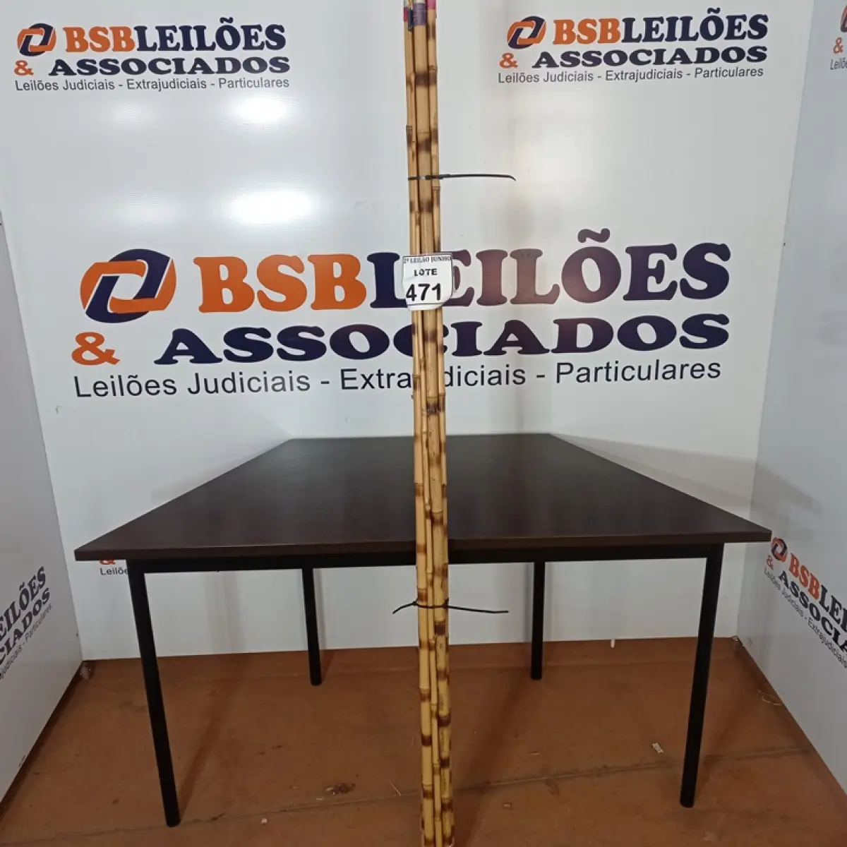 05 VARAS DE BAMBU. (NO ESTADO) ATENÇÃO! FAZER A VISITAÇÃO ANTES DE ARREMATAR, NÃO SABEMOS SE FUNCIONA, LEILÃO NÃO TEM GARANTIA E NEM DEVOLUÇÃO, SUJEITO A POSSÍVEIS AVARIAS VISÍVEIS/OCULTAS E/OU AUSÊNCIA DE COMPONENTES.