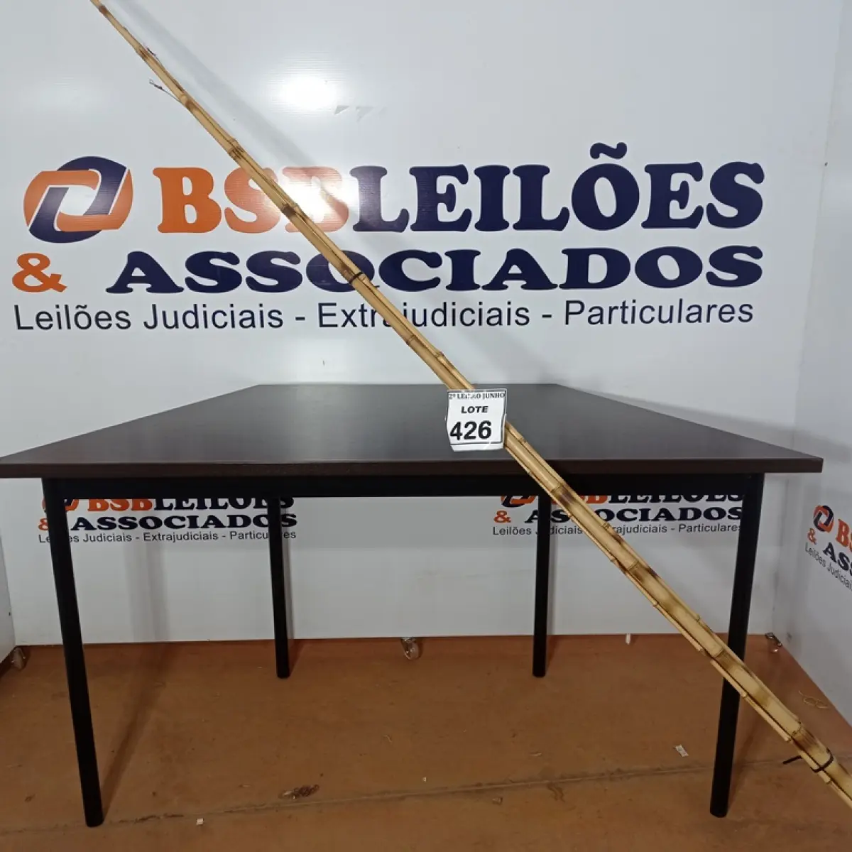 05 VARAS DE BAMBU. (NO ESTADO) ATENÇÃO! FAZER A VISITAÇÃO ANTES DE ARREMATAR, NÃO SABEMOS SE FUNCIONA, LEILÃO NÃO TEM GARANTIA E NEM DEVOLUÇÃO, SUJEITO A POSSÍVEIS AVARIAS VISÍVEIS/OCULTAS E/OU AUSÊNCIA DE COMPONENTES.