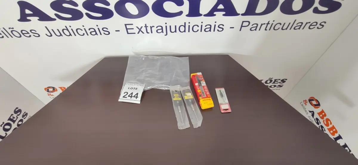 04 BROCAS ESCAREADORA.  (NO ESTADO) ATENÇÃO! FAZER A VISITAÇÃO ANTES DE ARREMATAR, NÃO SABEMOS SE FUNCIONA, LEILÃO NÃO TEM GARANTIA E NEM DEVOLUÇÃO, SUJEITO A POSSÍVEIS AVARIAS VISÍVEIS/OCULTAS E/OU AUSÊNCIA DE COMPONENTES.